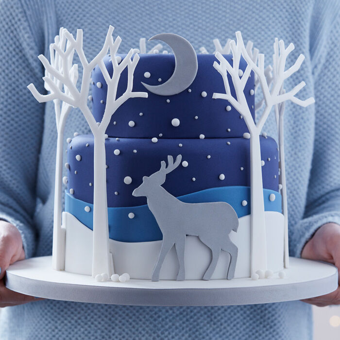 How to Make a Woodland Stag Cake 1 How to Make a Woodland Stag Cake