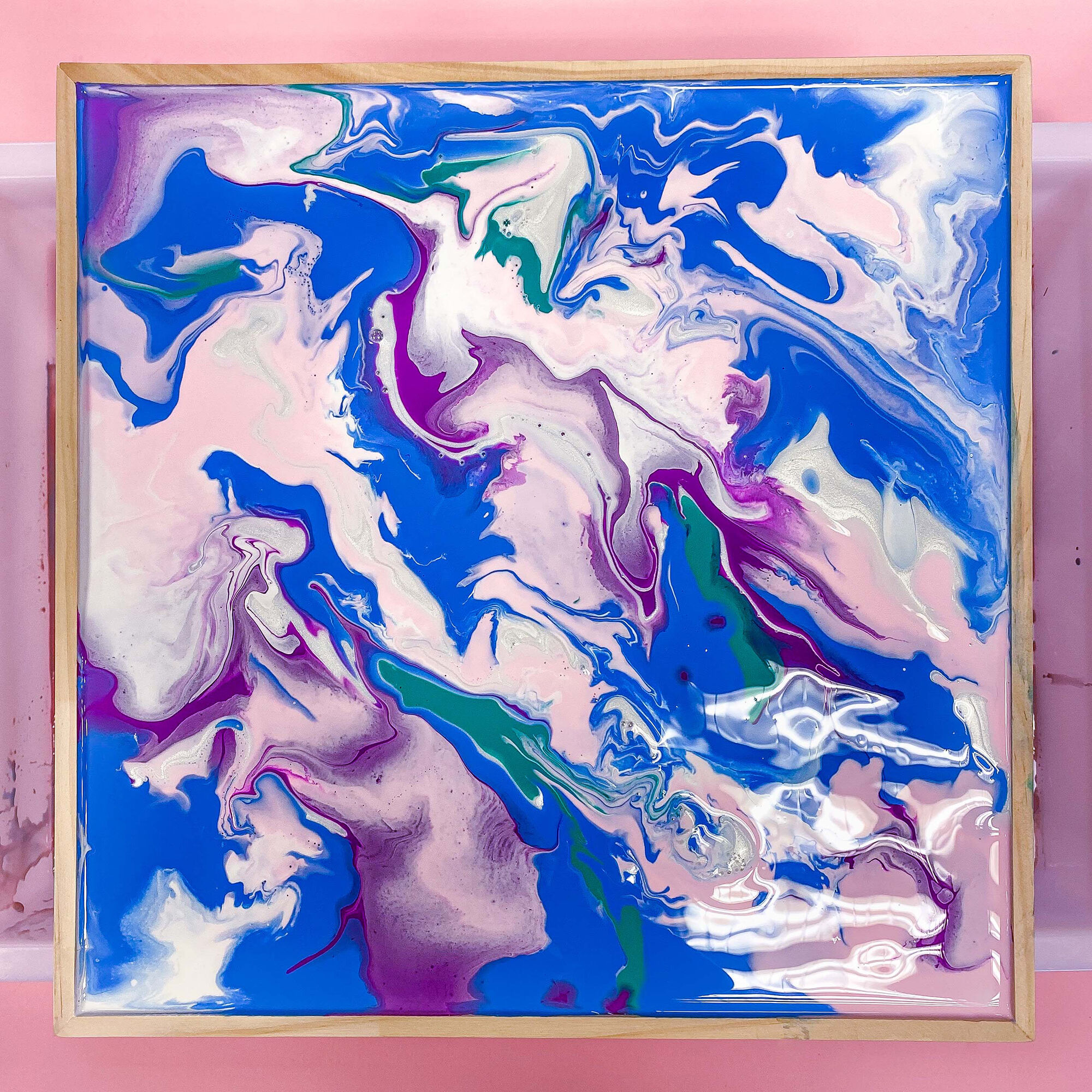 A Beginner's Guide to Fluid Pouring