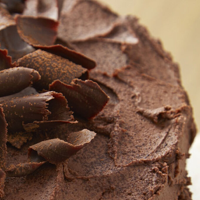 How to Make a Simple Chocolate Cake 1 How to Make a Simple Chocolate Cake