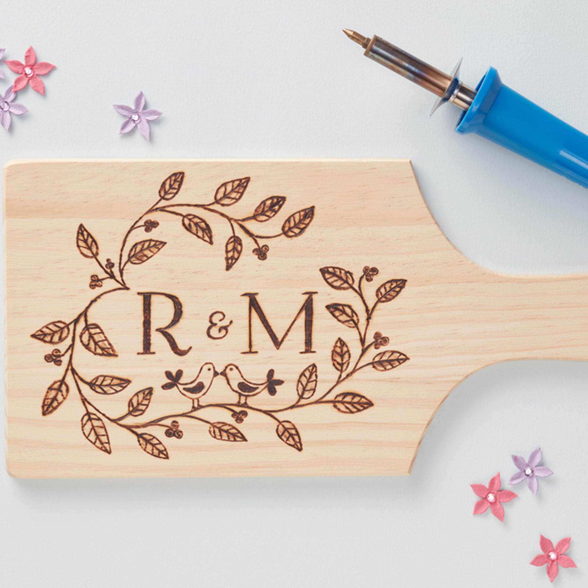 How to Make a Pyrography Chopping Board 1 How to Make a Pyrography Chopping Board