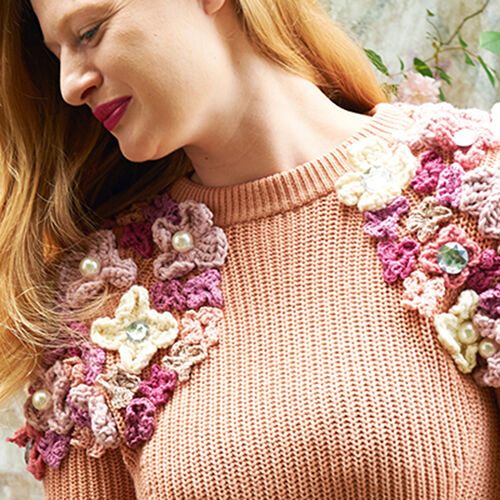How to Crochet a Hydrangea Bloom Sweater 1 How to Crochet a Hydrangea Bloom Sweater