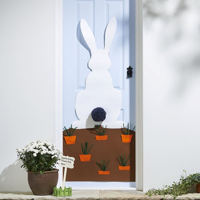 How to Make a Rabbit Easter Door Decoration 1 How to Make a Rabbit Easter Door Decoration