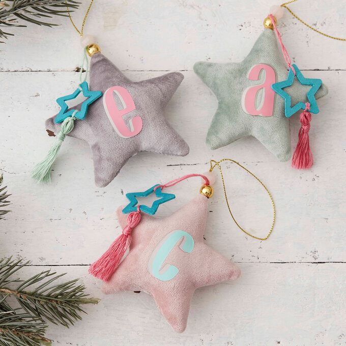 Cricut: How to Make Personalised Velvet Star Decorations 1 Cricut: How to Make Personalised Velvet Star Decorations