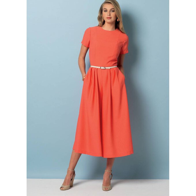 Vogue Dress and Jumpsuit Sewing Pattern V9075 (6-14) 5 Vogue Dress and Jumpsuit Sewing Pattern V9075 (6-14)